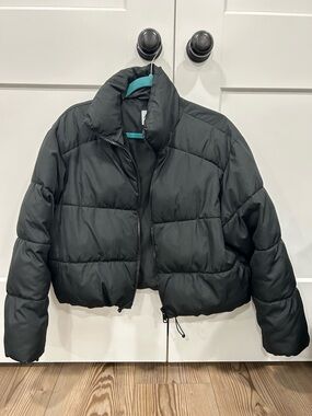 Zara Cropped Black Puffer Jacket S